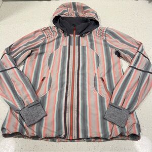 LULULEMON Run: Track and Field Hooded Jacket Alarming Ombre Vertical Stripe 12